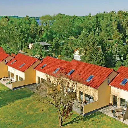 Holiday home In Pinnow With Wifi